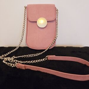 Pink Chain Shoulder Bag